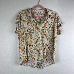 Jane + Delancey Giraffe Print Button Front Tie Hem Top Size L